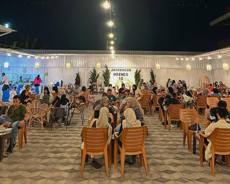 Angkringan Mreneo Ae Indoor Area